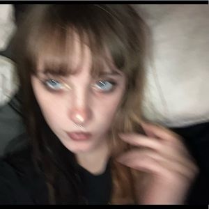 Meet your Posher, Savannah